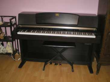 Photo : Propose à vendre Piano numérique YAMAHA - PIANO NUMERIQUE YAMAHA CLAVINOVA <span title=