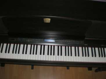 Photo : Propose à vendre Piano numérique YAMAHA - PIANO NUMERIQUE YAMAHA CLAVINOVA CLP 970