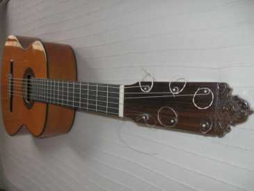 Photo : Propose à vendre Guitare VALERIANO BERNAL - DUENDE