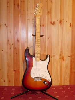 Photo : Propose à vendre Guitare FENDER STRATOCASTER - STRATOCASTER