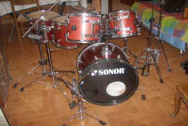 Photo : Propose à vendre Batterie et percussion SONOR - SONIC PLUS