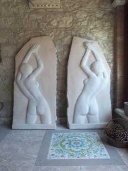 Photo : Propose à vendre Bas-relief Marbre - NUDI DI DONNA - XXè siècle