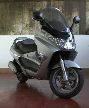 Photo : Propose à vendre Scooter 125 cc - PIAGGIO - X8 STREET