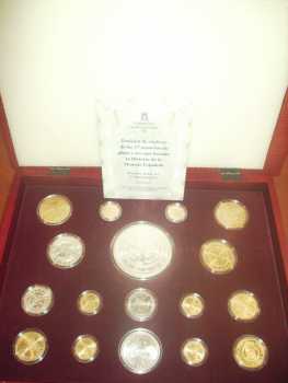 Photo : Propose à vendre 15 Monnaies royales