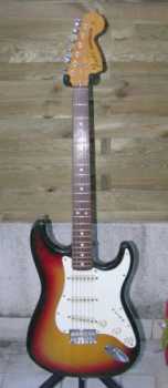 Photo : Propose à vendre Guitare FENDER - STRATOCASTER