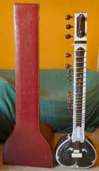 Photo : Propose à vendre Guitare et instrument à corde