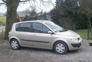 Photo : Propose à vendre Berline RENAULT - Scenic