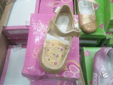 Photo : Propose à vendre Chaussures Enfant - VARIA - GINNICHE