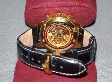 Photo : Propose à vendre 3 Montres chronographes Homme - 2010 - 2010