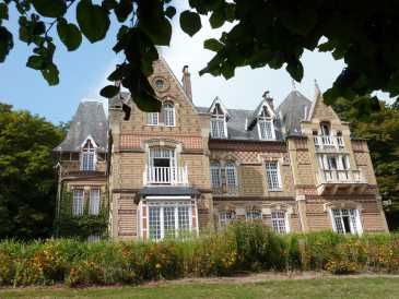 Photo : Propose à vendre Château 650 m2