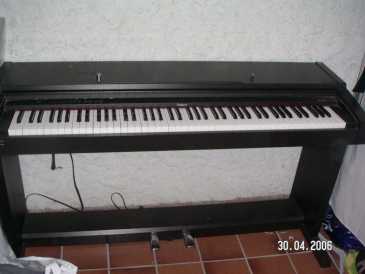 Photo : Propose à vendre Piano numérique ROLAND - HP 1700 L