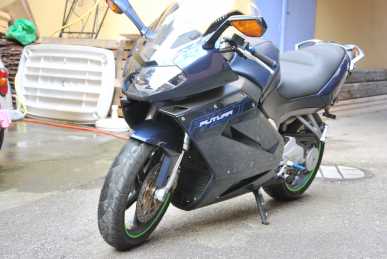 Photo : Propose à vendre Moto 1000 cc - APRILIA - RST FUTURA