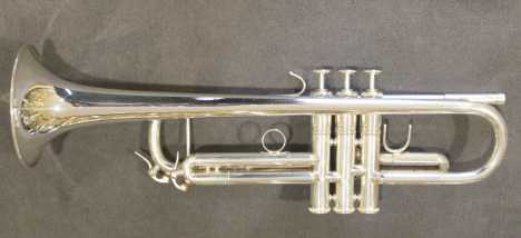 Photo : Propose à vendre Trompette HUB VAN LAAR - B5