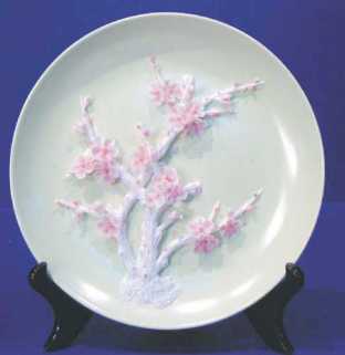 Photo : Propose à vendre 10 Porcelaines FOR ARTISTIC APPRECIATION - Dessous de plat
