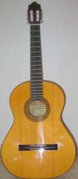 Photo : Propose à vendre Guitare GUITARRA ARTESANAL - GUITARRA ARTESANAL ( HECHA A MANO)