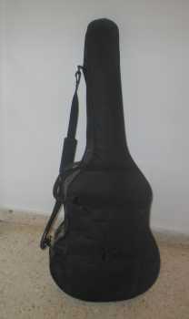 Photo : Propose à vendre Guitare GUITARRA ARTESANAL - GUITARRA ARTESANAL ( HECHA A MANO)