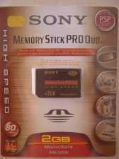 Photo : Propose à vendre Ordinateur de bureau SONY - MEMORY STICK PRO DUO 2GB