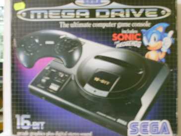 Photo : Propose à vendre Console de jeu SEGA MEGADRIVE - MEGADRIVE + SONIC