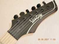 Photo : Propose à vendre Guitare VANTAGE - 213 T  COULEURE NOIRE