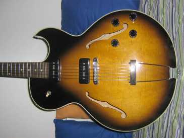 Photo : Propose à vendre Guitare GIBSON - GIBSON ES 135