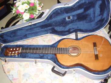 Photo : Propose à vendre Guitare RAMIREZ - CLASSE A GRAND CONCERT