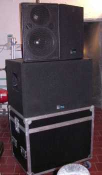 Photo : Propose à vendre Amplificateurs MEYER SOUND - UPA E USW