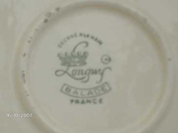 Photo : Propose à vendre Porcelaine LONGWY - Plat
