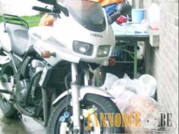 Photo : Propose à vendre Moto 600 cc - YAMAHA - FZS FAZER