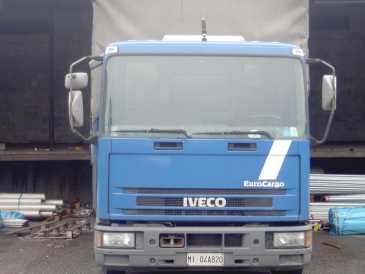 Photo : Propose à vendre Camion et utilitaire IVECO - 75 E 15