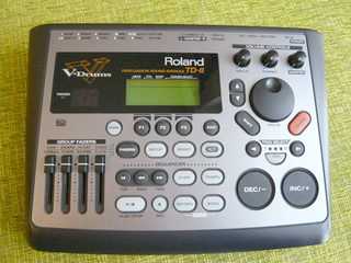 Photo : Propose à vendre Batterie et percussion ROLAND - MODULO TD-8