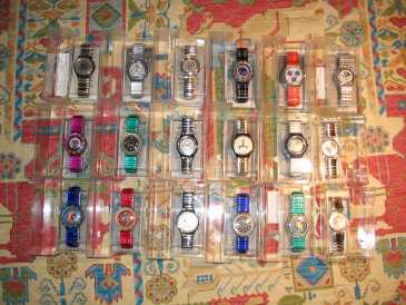 Photo : Propose à vendre 110 Montres bracelets aux quartzs SWATCH - SWATCH
