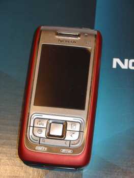 Photo : Propose à vendre Téléphone portable NOKIA - E65