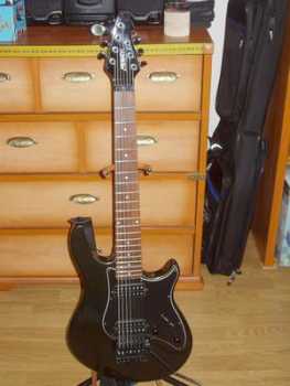 Photo : Propose à vendre Guitare PEAVEY - PREDATOR 7 TRE