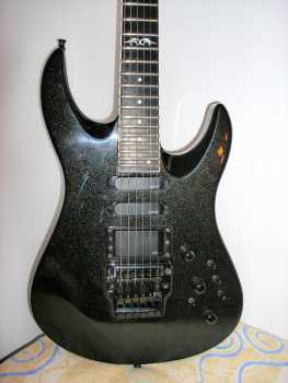 Photo : Propose à vendre Guitare YAMAHA - RGX 1212 A