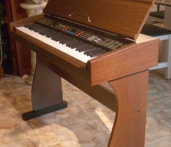 Photo : Propose à vendre Piano et synthétiseur