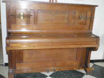Photo : Propose à vendre Piano droit MAISON DE BEETHOVEN